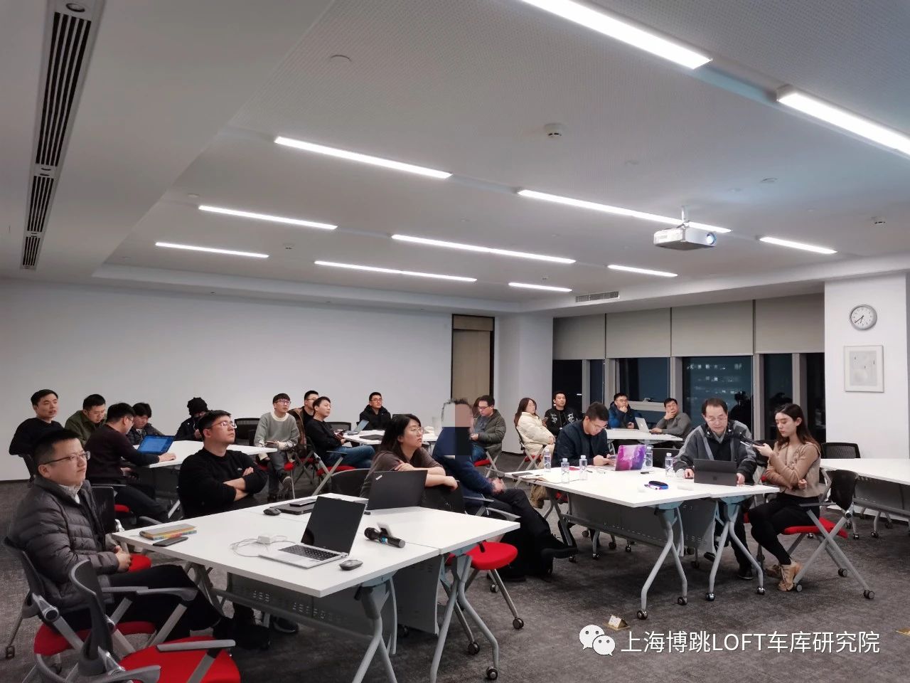 红河杭州LOFT车库专题会